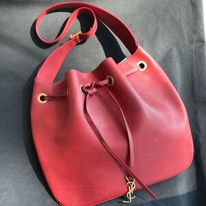 Yves Saint Laurent Paris Hobo YSL Red Leather Shoulder Bag